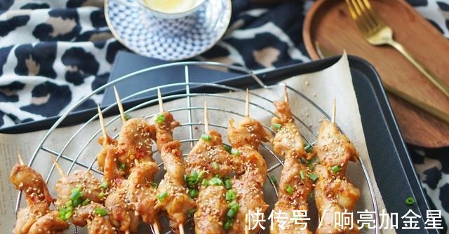 鸡肉串|用烤箱就能做的鸡肉串，肉多味道好，让人吃不停！