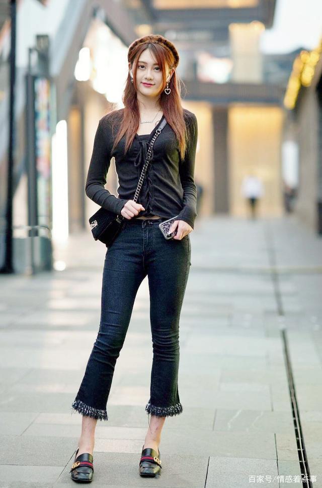 时尚穿搭连衣裙和牛仔裤,两款穿搭有什么不同