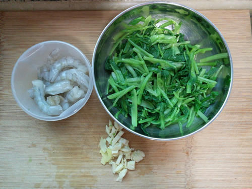 虾仁|“碱性食物”终被发现,女性常吃,补气养颜,头发也变得乌黑发亮