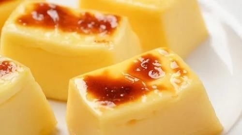 全网最火的牛奶吃法!5种原料4步搞定,比蛋糕好吃100倍,家有孩子快收藏!