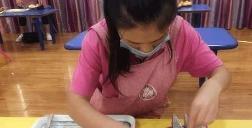 食物|为何幼儿园分食物那么“抠门”?4点原因,老师不说也要心里有数