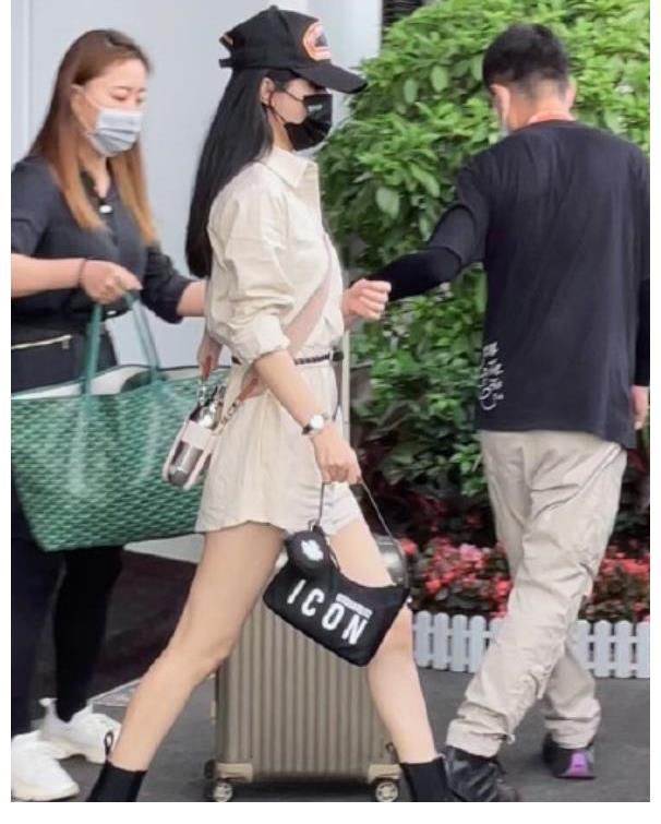 霸气|赵丽颖回归《中餐厅5》，穿8厘米高跟鞋太霸气，女王风范太霸气