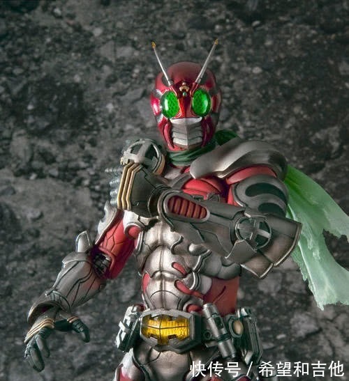 kiv那些已经绝版的假面骑士骑士手办,真的是有价无市