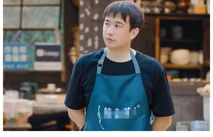 合照|《向往5》最新一期大合照，没见到黄磊身影，张艺兴站在最边边！