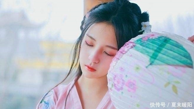 一寸相思$三首柔美之极的佳作,每首一个千古名句,让人情不自禁想抄下来