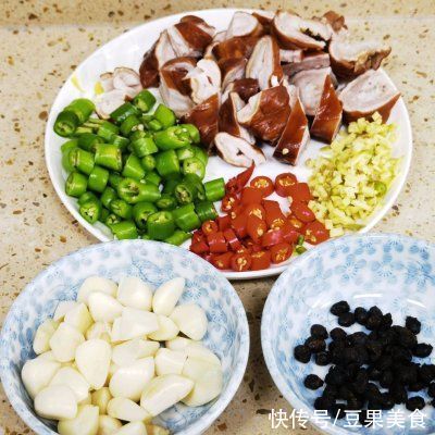 小孩|想解馋——家常爆肥肠这样做，隔壁小孩都馋哭了