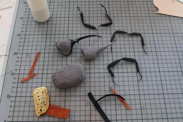 差点吓一跳,用纸做出来的昆虫,比真的还逼真