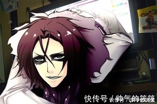 路飞|动漫人物从屏幕里爬出来,路飞想来现实世界冒险却被索隆拖住了