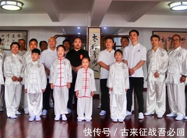 卸任|马云保镖曾舍命挡子弹,年入百万买房买车,马云卸任后过得咋样?