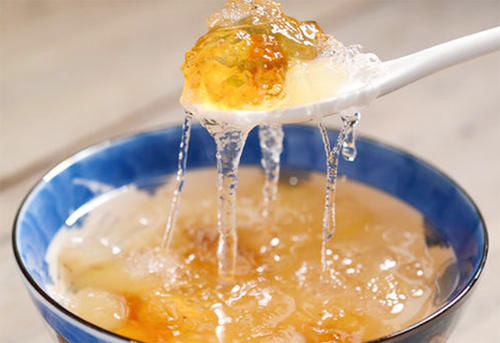 女人40岁后，多吃5种天然“雌激素”，补血排毒，淡斑抗皱防衰老