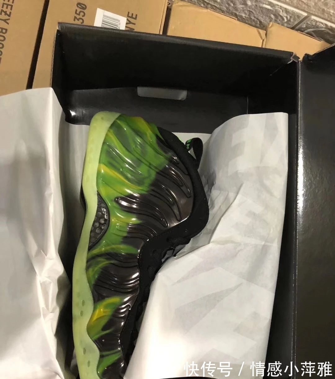 zoom NIKE亲儿子操刀设计的喷泡“通灵男孩”纯原开箱实测