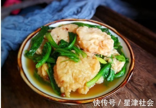 就馋这菜,这种吃法下饭不油腻,婆婆说没它吃饭不香