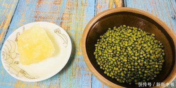  熬绿豆汤，用水直接煮是外行多加1步，6分钟“煮烂”，省时省火