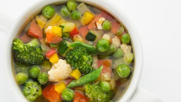 如此喝汤，身体遭殃！5种汤，能少喝一口是一口！尤其第一个