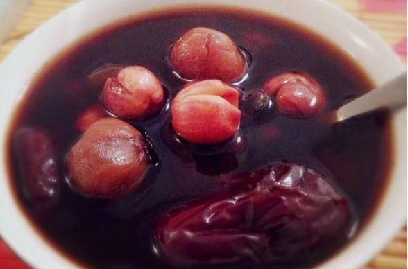 经期|女人经期量越来越少尽量多吃4种食物,活血化瘀,预防提前绝经