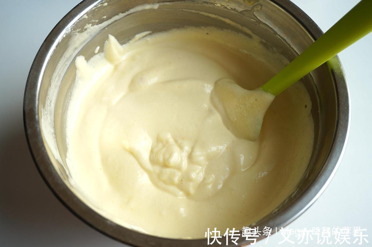 烤箱|想要蛋糕好吃，教你新做法，送人有面子还不费事，端上桌人人称赞