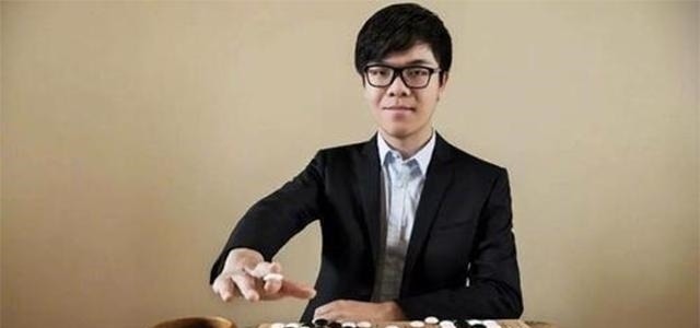 周柳萍|中国天才棋手：8胜韩国，制霸日本，7夺世界冠军，年仅23岁