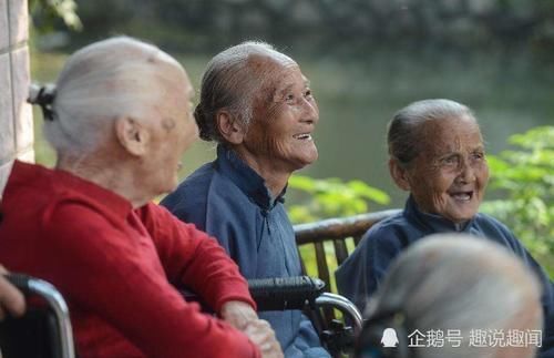 70岁以上的老年人每天应该运动多久?如何做才能更健康长寿?