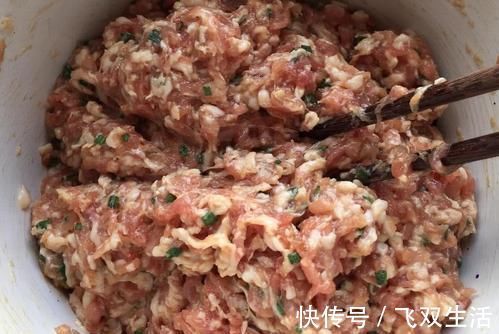 饺子|调饺子馅时,先放盐还是先放油?顺序弄错,难怪饺子不香还难吃!