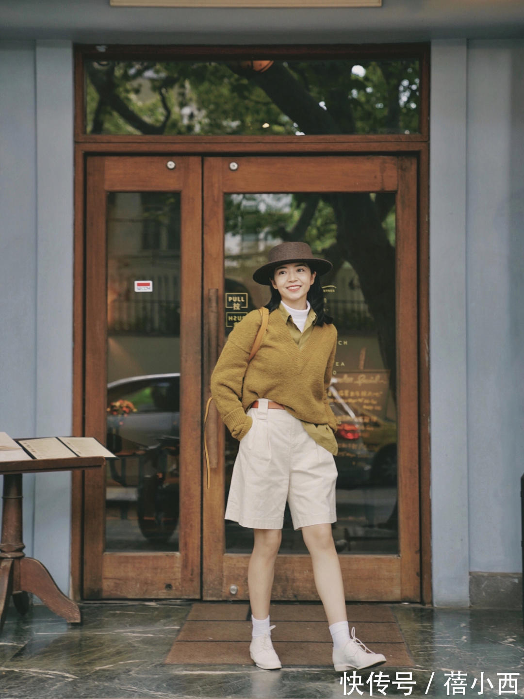 羊毛衫|奔三奔四的女人建议多“叠穿”,搭配公式和好看的款式,都在这里