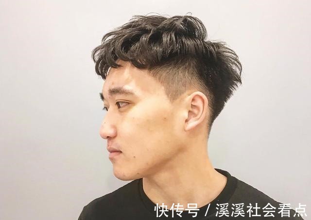 时尚 “两边剪短,中间不动”发型,男生剪完这几款,时尚又帅气!