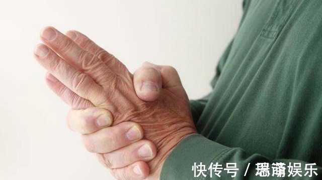 血脂|血脂高的人,多观察手指,若没这几个异常,说明脑梗离你还很远