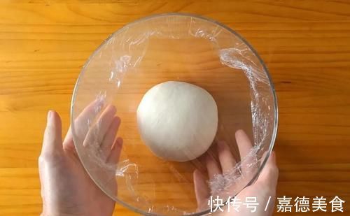 面团|盐面包，无法抵挡的岩盐风味！怎么吃都不腻