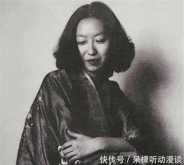 张爱玲与胡兰成分手后,查出患有子宫颈折断,因此她不敢爱桑弧