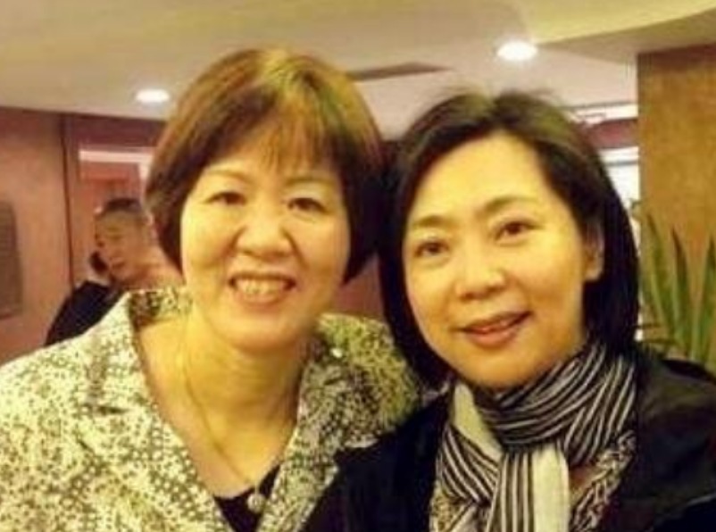 5冠王|她比郎平还猛!她是女排中唯一的5冠王,女儿还是清华的博士