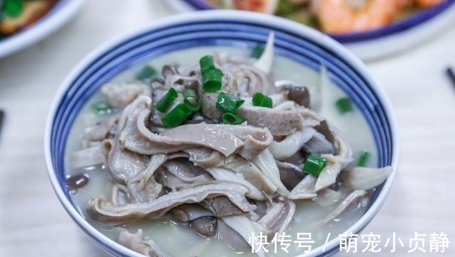 妈妈|舅舅一家来做客,妈妈做了10道菜招待,大伙吃了都说好