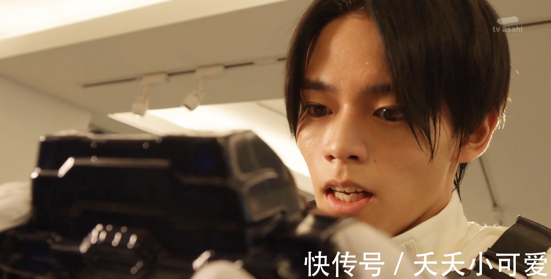 里维斯|五十岚一家人都不简单,妹妹五十岚樱迟早也会成为假面骑士?