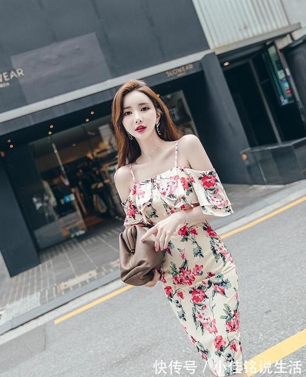 吊带 吊带一字肩,跨越新时尚,让你成为主流!