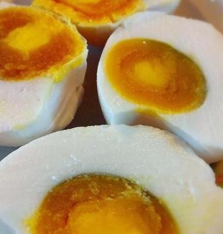 咸鸭蛋对身体好，但此类人却不宜食用咸鸭蛋，现在知道还不晚！