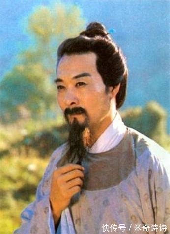 红楼梦&林黛玉师承贾雨村,为何整本《红楼梦》中,她从未提过这位老师?