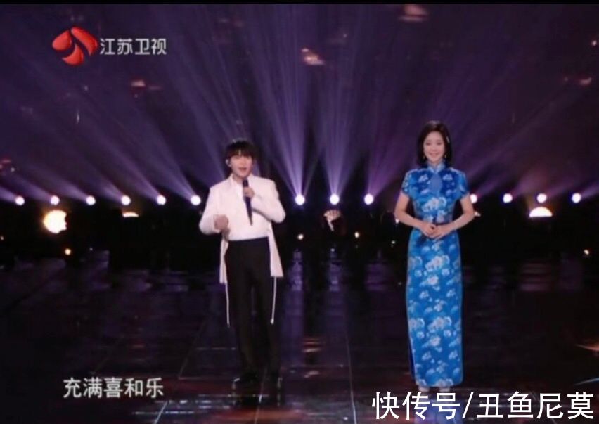 金曲听不够，故事不够听，江苏卫视跨年晚会致敬新时代唱响新生活