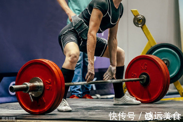 平台期|力量和肌肉的增长停滞不前？这里有一个方法帮助你解决