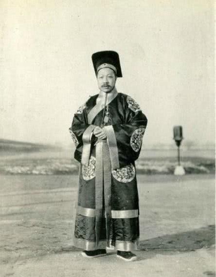 从登基到死亡不足一个时辰,创下最短记录