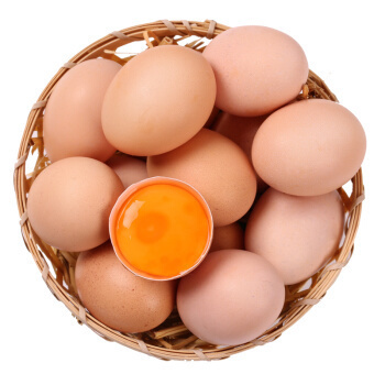 高血脂|57岁中医提醒:秋天用1片叶子泡水,消灭甘油三酯,高血脂自己好