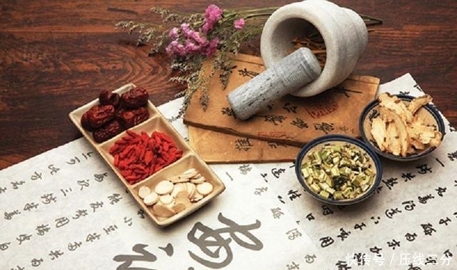 皮肤干癣还会引起关节炎,出现这些症状要小心