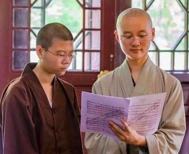 当年出家为尼的985女高材生,如今年近30岁,仍不想还俗