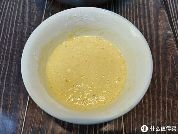 干炸蘑菇，挂糊还是直接炸？都不对，教你正确做法，又香又酥又脆