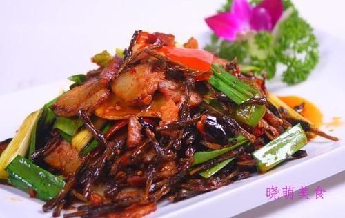 清水大火煮|川味牛肉、剁椒酸菜鱼、酸辣肥牛、腐乳带鱼、腊肉炒干菜的做法