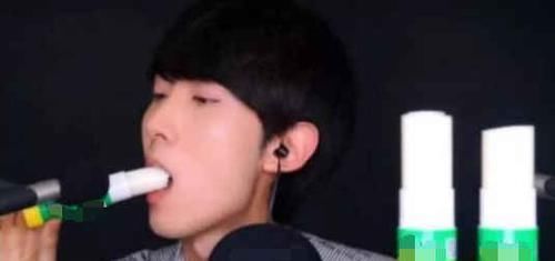 老师|学生能“光明正大”在课堂吃的零食,即使坐前排,老师也发现不了