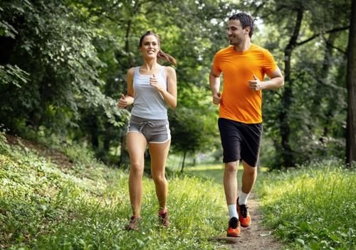 增强体质|坚持慢跑3个月,或会逐渐明白3个道理,喜欢跑步的你值得了解