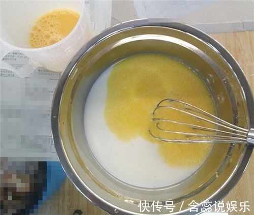 2个鸡蛋1杯牛奶,在家自制蛋挞,5块钱能做一盘,甜而不腻!
