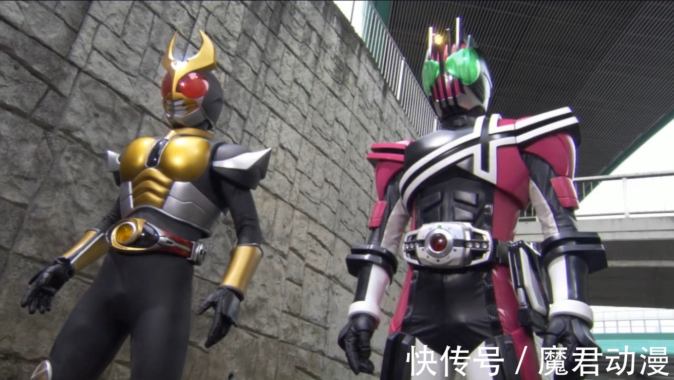 形态|假面骑士:基础皮套成最强的形态,早在11年前东大妈就玩过