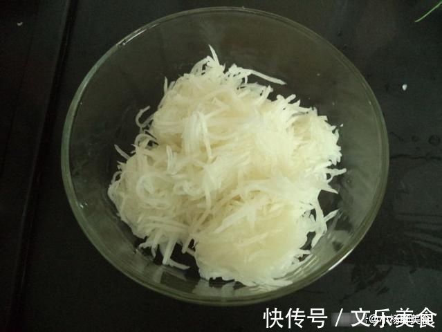 包饺子|水嫩嫩的“它”原来也可以包饺子，又脆又多汁，关键才8毛一斤