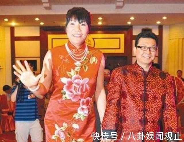 徐庆华|女篮中锋郑海霞享正师级待遇,54岁月薪过万,双腿变形仍独自奔波