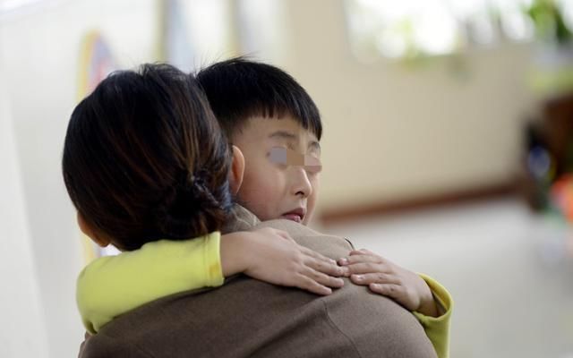 教育|有儿子的家庭,父母教育上要遵循“三忌”,孩子以后少走很多弯路