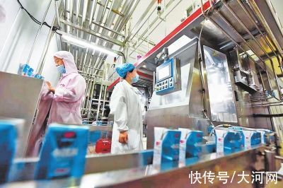 以信赋能 产业转型